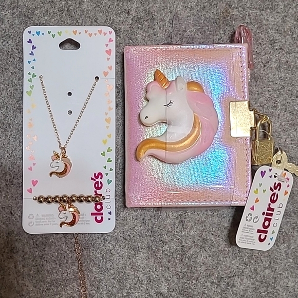 Girl's Mini Unicorn Lockable Diary & Pen W/ Matching Jewelry Set! 🩷 - Picture 13 of 16